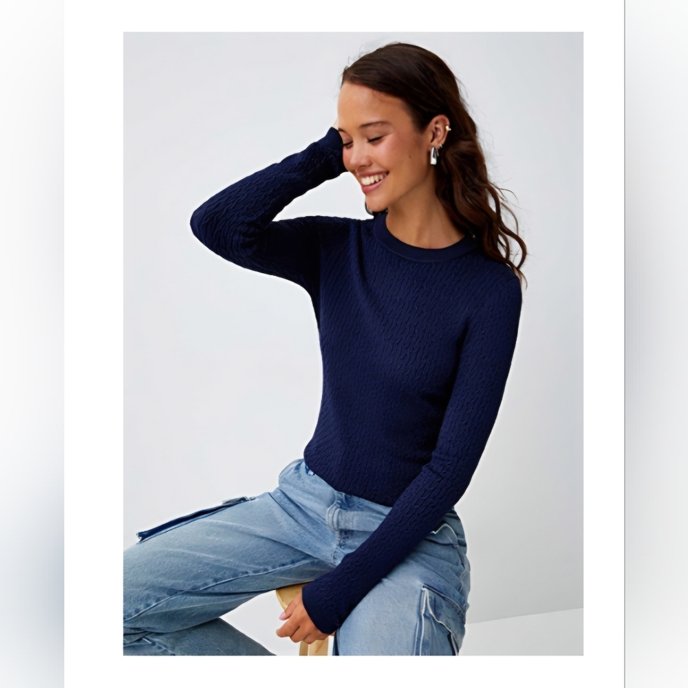 Mini Cables Navy Blue Fitted Sweater